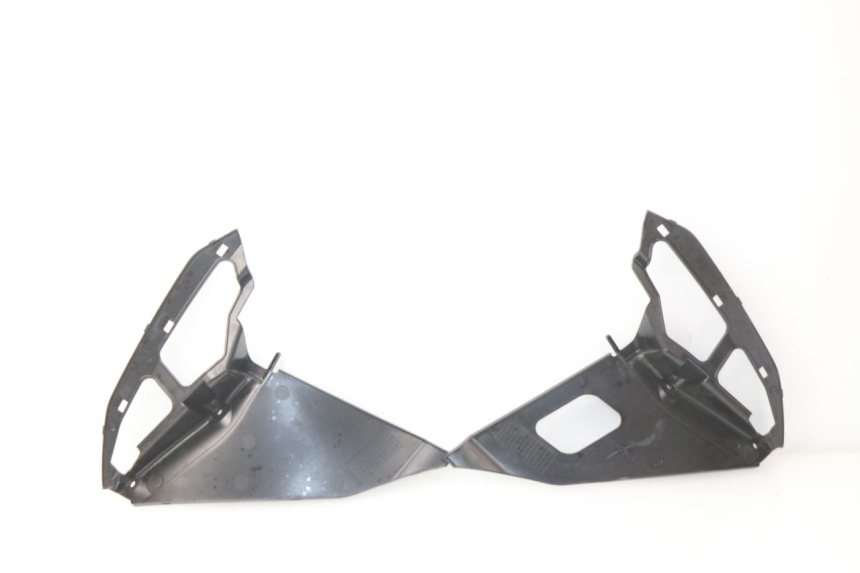 photo de INNER FRONT FAIRING SUZUKI GSX-R GSXR K16 1000 (2012 - 2016) - Alternative perspective