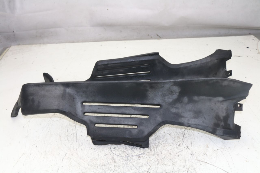 photo de INNER FRONT FAIRING BMW K 75 RT ABS 750 (1989 - 1997) - Surface and material condition