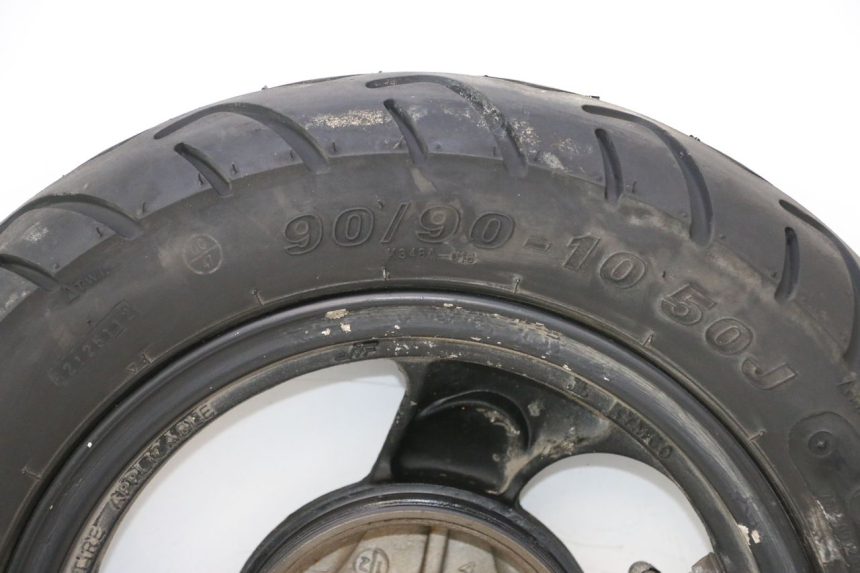 photo de REAR RIM AND TIRE KYMCO AGILITY 4T 10" 50 (2005 - 2018) - Additional view of the item
