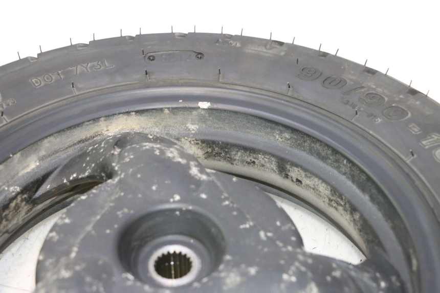 photo de REAR RIM AND TIRE KYMCO AGILITY 4T 10" 50 (2005 - 2018) - Surface and material condition