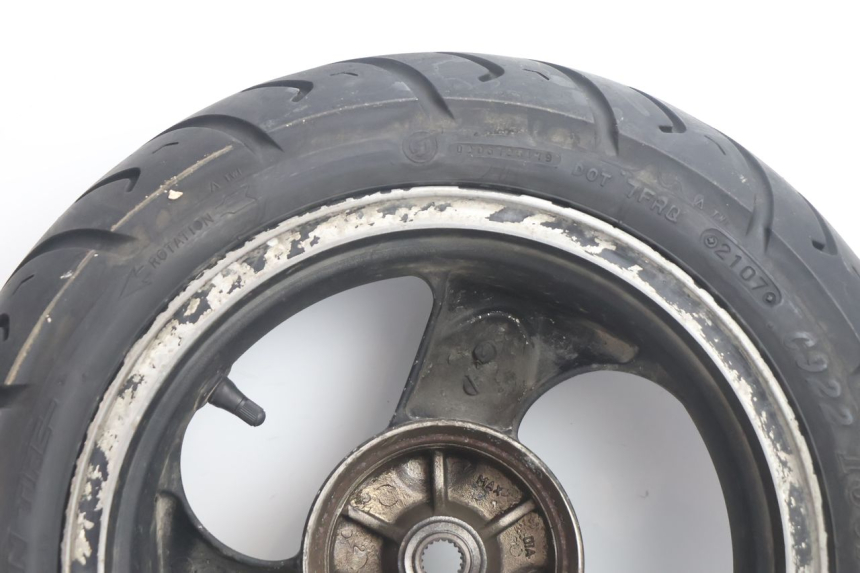 photo de REAR RIM AND TIRE KYMCO AGILITY 4T 50 (2005 - 2018) - Additional view of the item