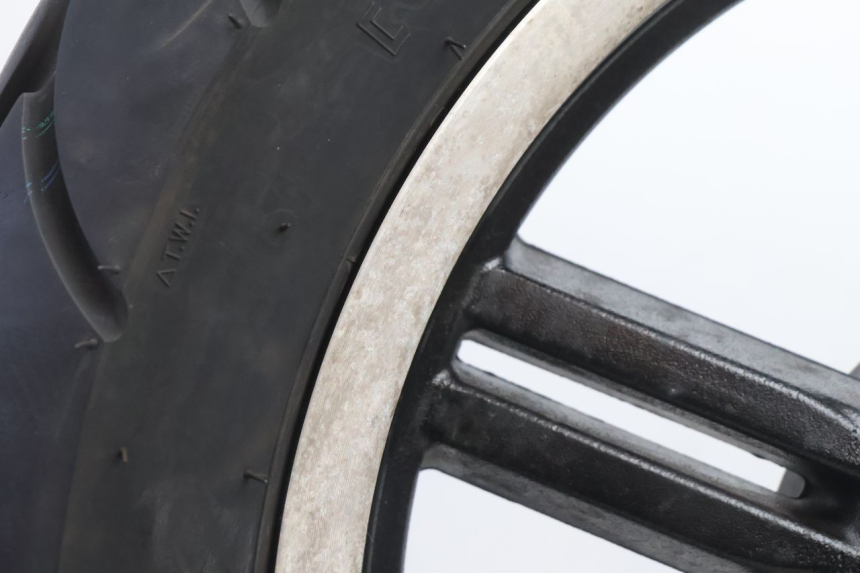 photo de REAR RIM AND TIRE KYMCO AGILITY CITY 16P 125 (2015 - 2024) - Markings and original references