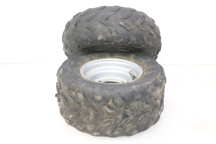 photo de REAR RIM AND TIRE KEROX BAZOOKA 110 - Component detail