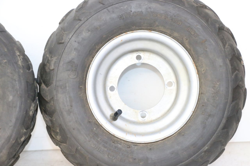 photo de REAR RIM AND TIRE KEROX BAZOOKA 110 - Additional view of the item
