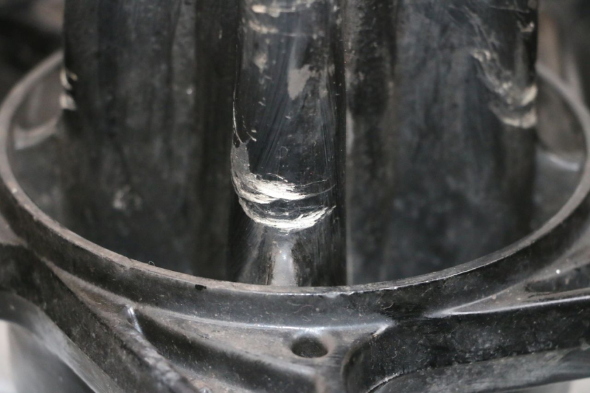 photo de REAR RIM AND TIRE MAG POWER BOMBERS 4T 50 (2016 - 2026) - Checked used part