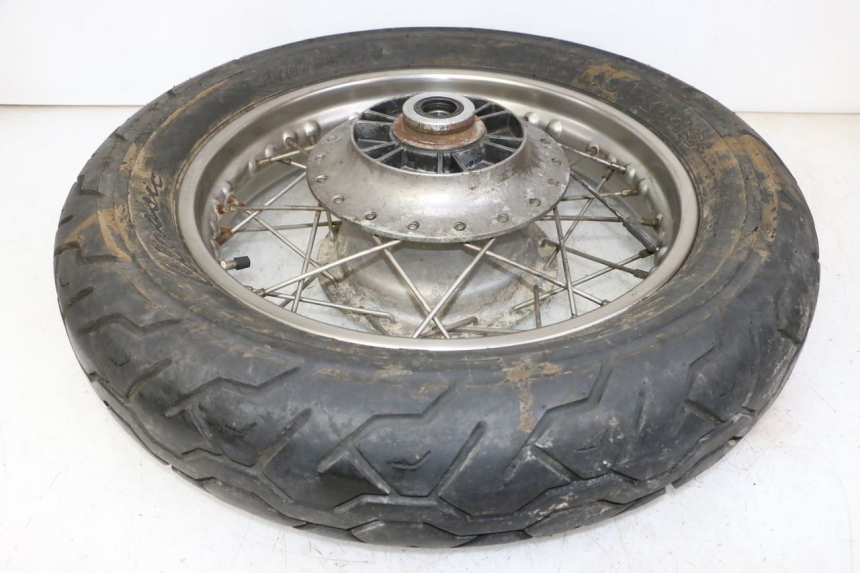 photo de REAR RIM AND TIRE APRILIA CLASSIC 125 (1995 - 2001) - Technical close-up