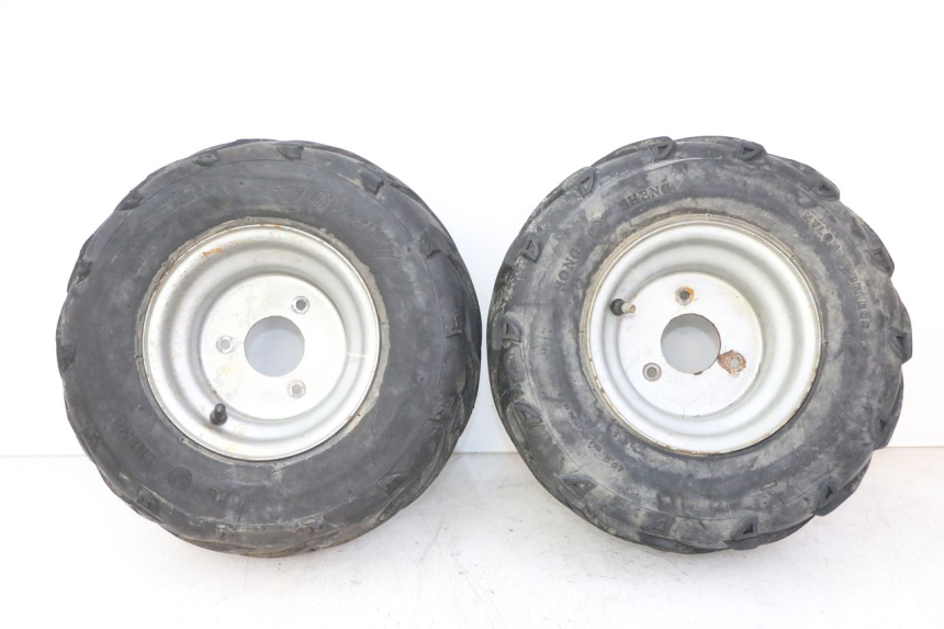 photo de REAR RIM AND TIRE SPEEDY DELUXE 125 - Main view