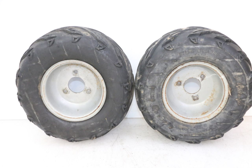 photo de REAR RIM AND TIRE SPEEDY DELUXE 125 - Product overview