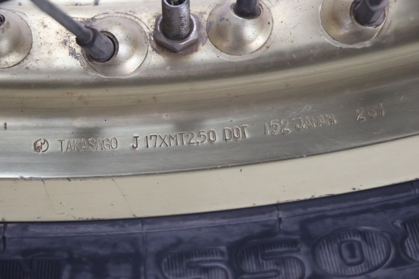 photo de REAR RIM AND TIRE SUZUKI DR S 600 (1985 - 1989) - Focus on structure