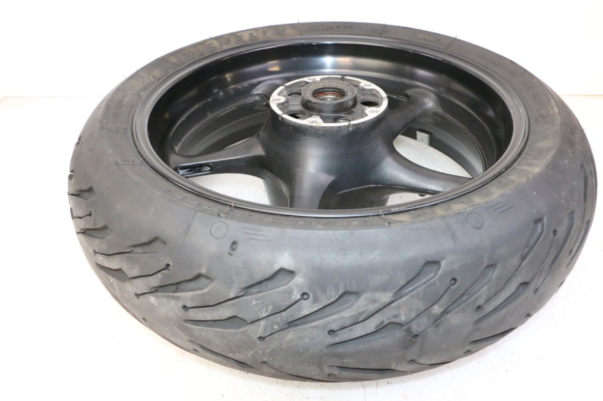 photo de REAR RIM AND TIRE YAMAHA FZ6 FAZER S2 600 (2007 - 2011) - Additional view of the item