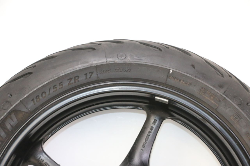photo de REAR RIM AND TIRE YAMAHA FZ6 FAZER S2 600 (2007 - 2011) - Zoom on usage condition