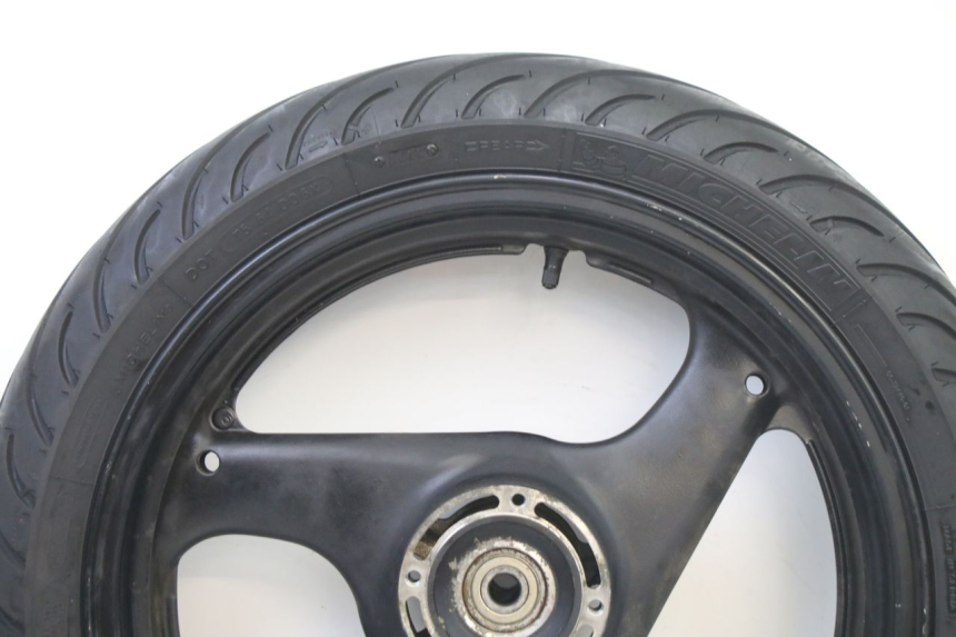 photo de REAR RIM AND TIRE SUZUKI GS GSE 500 (2001 - 2003) - Zoom on usage condition
