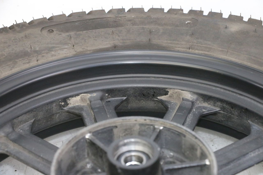 photo de REAR RIM AND TIRE KEEWAY K-LIGHT KLIGHT 125 (2018 - 2025) - Technical close-up