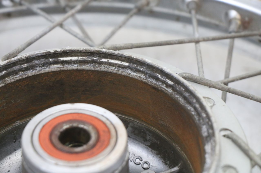 photo de REAR RIM AND TIRE KYMCO STRYKER OFF ROAD 125 (1999 - 2005) - Component zoom