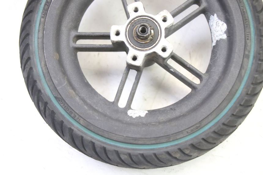 photo de REAR RIM AND TIRE XIAOMI MI PRO 2 1 - Zoom on usage condition