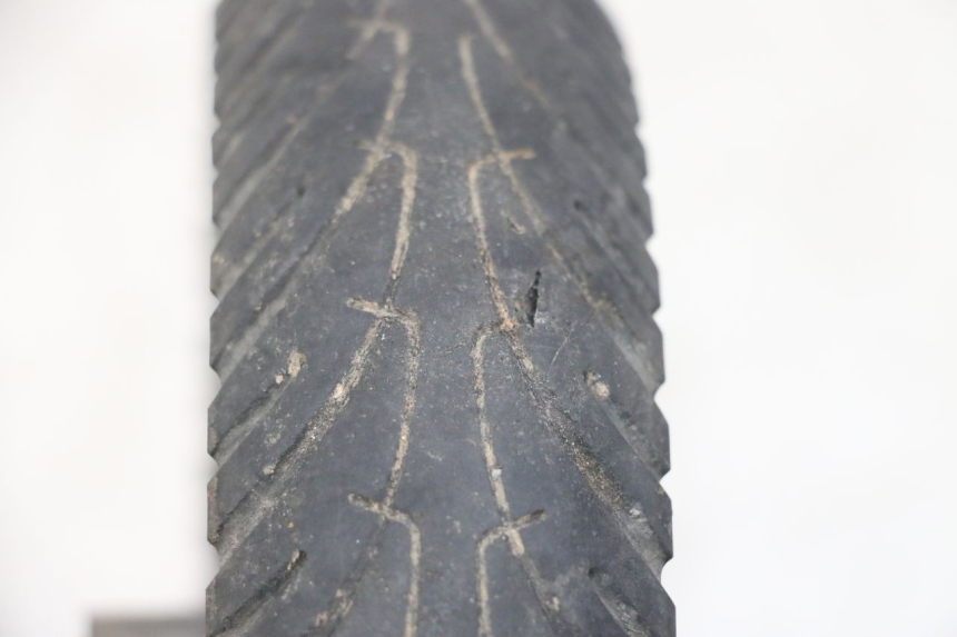 photo de REAR RIM AND TIRE XIAOMI MI PRO 2 1 - Zoom on usage condition