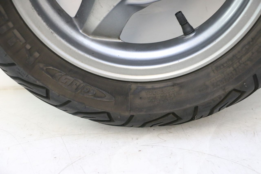 photo de REAR RIM AND TIRE KYMCO MOVIE S 125 (2009 - 2018) - Detailed visual inspection
