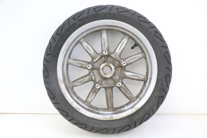 photo de REAR RIM AND TIRE PIAGGIO MP3 LT 300 (2010 - 2016) - Main view