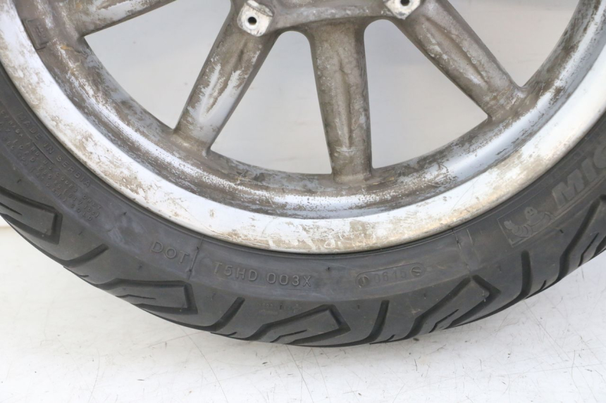 photo de REAR RIM AND TIRE PIAGGIO MP3 LT 300 (2010 - 2016) - Markings and original references