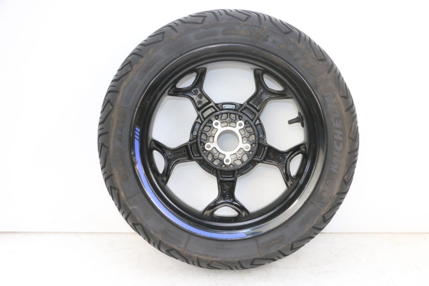 photo de REAR RIM AND TIRE PIAGGIO MP3 500 (2016 - 2018) - Markings and original references