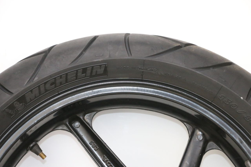 photo de REAR RIM AND TIRE HONDA NSR R 125 (1994 - 2003) - Detailed visual inspection