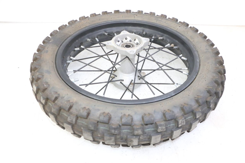 photo de REAR RIM AND TIRE APOLLO RFZ 125 - Fixing points details