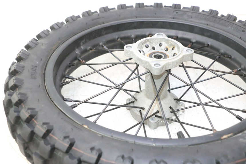 photo de REAR RIM AND TIRE APOLLO RFZ 125 - Product overview