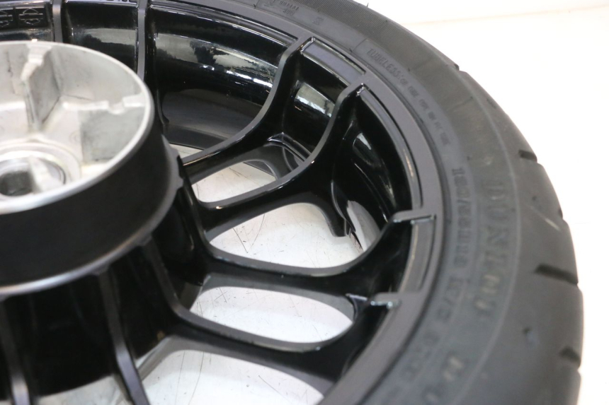photo de REAR RIM AND TIRE HARLEY DAVIDSON ROAD GLIDE FLTRXSE 1920 (2018 - 2022) - Focus on structure