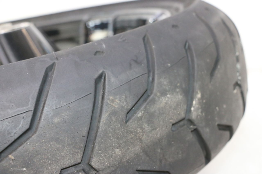 photo de REAR RIM AND TIRE HARLEY DAVIDSON ROAD GLIDE FLTRXSE 1920 (2018 - 2022) - Zoom on usage condition