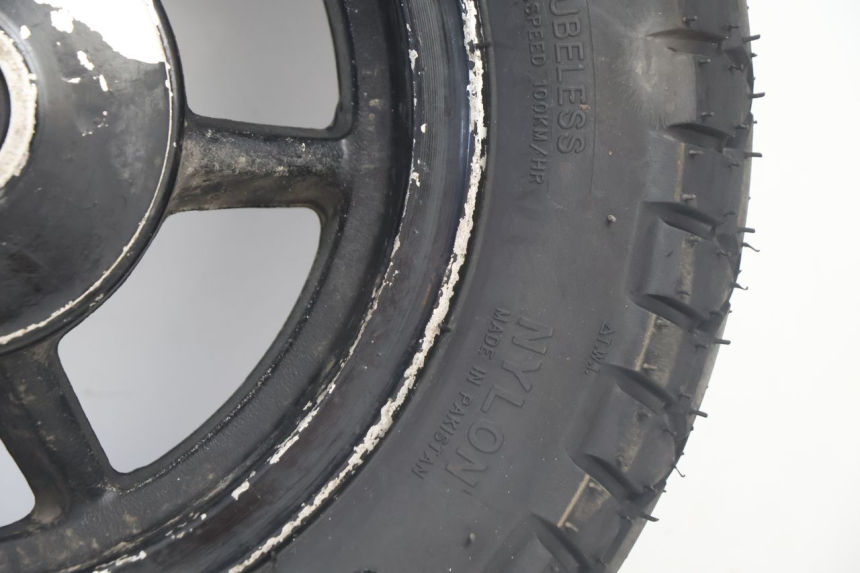 photo de REAR RIM AND TIRE TNT MOTOR ROMA 10' 2T 50 (2011 - 2018) - Surface and material condition