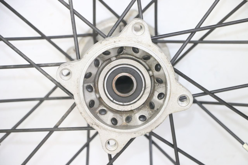 photo de REAR RIM AND TIRE APOLLO RXF 125 - Supplementary product photo