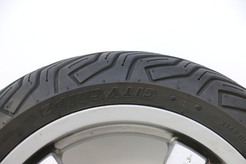 photo de REAR RIM AND TIRE PEUGEOT SATELIS 125 (2013 - 2018) - Alternative angle
