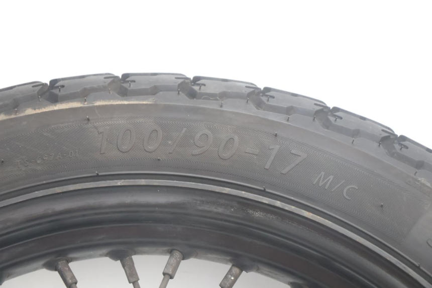 photo de REAR RIM AND TIRE MASH SEVENTY FIVE 125 (2013 - 2021) - Distinctive features