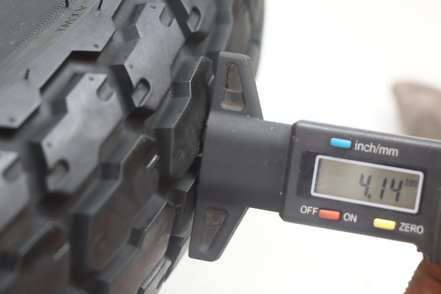 photo de REAR RIM AND TIRE MASH SEVENTY FIVE 125 (2013 - 2021) - High-resolution close-up