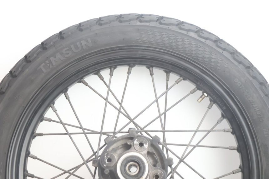 photo de REAR RIM AND TIRE MASH SEVENTY FIVE 125 (2013 - 2021) - Fixing points details