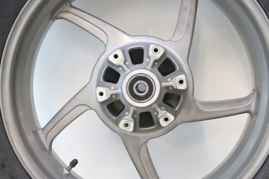 photo de REAR RIM AND TIRE DUCATI SS IE DS CARENEE 1000 (2002 - 2006) - Distinctive features