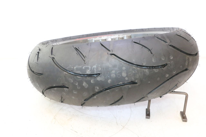 photo de REAR RIM AND TIRE DUCATI SS IE DS CARENEE 1000 (2002 - 2006) - Checked used part