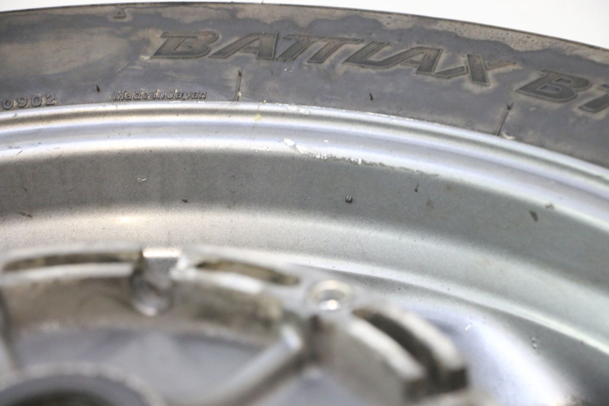 photo de REAR RIM AND TIRE HONDA ST PAN EUROPEAN 1100 (1990 - 2002) - Additional view of the item