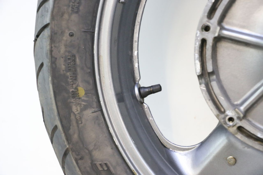 photo de REAR RIM AND TIRE HONDA ST PAN EUROPEAN 1100 (1990 - 2002) - Spare part profile view