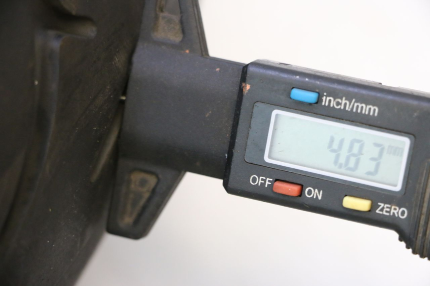 photo de REAR RIM AND TIRE HONDA ST PAN EUROPEAN 1100 (1990 - 2002) - Zoom on usage condition