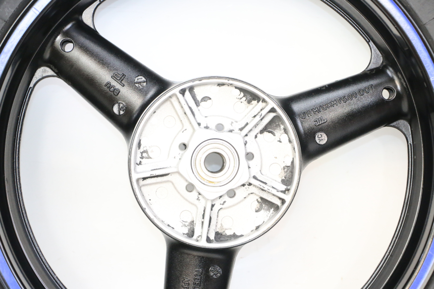 photo de REAR RIM AND TIRE SUZUKI GSX F GSXF 650 (2007 - 2015) - Zoom on usage condition