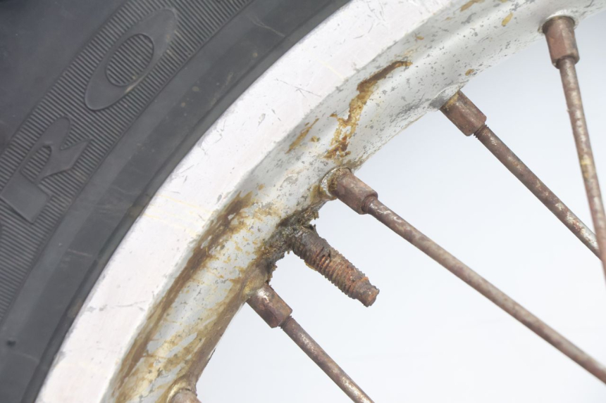 photo de REAR RIM AND TIRE HUSABERG TE 250 (2011 - 2014) - Component zoom