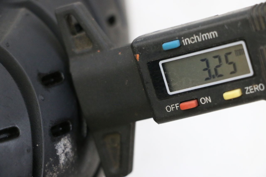 photo de REAR RIM AND TIRE NECO TEMPO 4T 50 (2022 - 2026) - Alternative angle