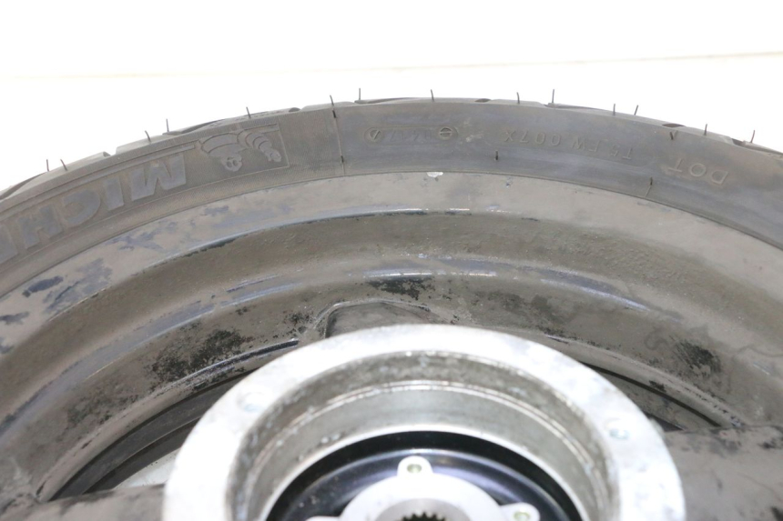 photo de REAR RIM AND TIRE YAMAHA X-MAX XMAX 125 (2010 - 2013) - Checked used part