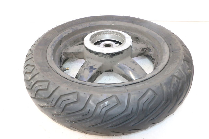 photo de REAR RIM AND TIRE YAMAHA X-MAX XMAX 125 (2010 - 2013) - Markings and original references
