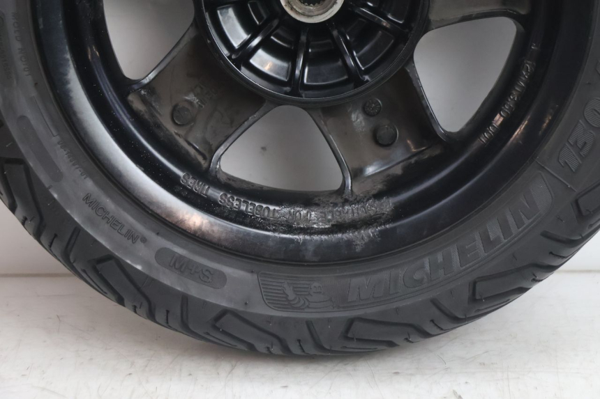 photo de REAR RIM AND TIRE YAMAHA YP MAJESTY 125 (2002 - 2006) - Checked used part