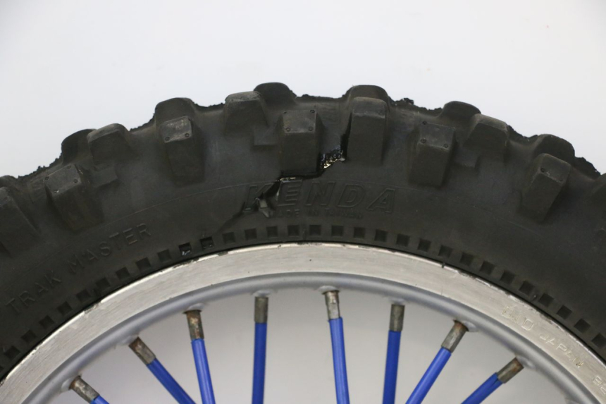 photo de REAR RIM AND TIRE YAMAHA YZ 85 (2002 - 2018) - Markings and original references