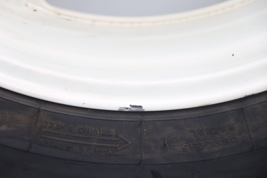 photo de REAR RIM AND TIRE YAMAHA YZF R GENESIS 750 (1993 - 1998) - Additional view of the item