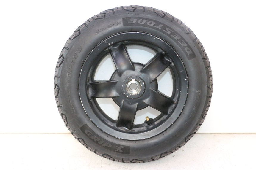 photo de REAR RIM AND TIRE PIAGGIO ZIP 4T 50 (2018 - 2020) - Main view