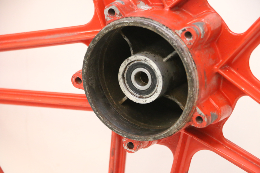 photo de REAR RIM PEUGEOT 103 SPX CLIP 50 (1989 - 1992) - Technical close-up